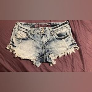 Hydraulic 11/12 Acid Washed Shorts